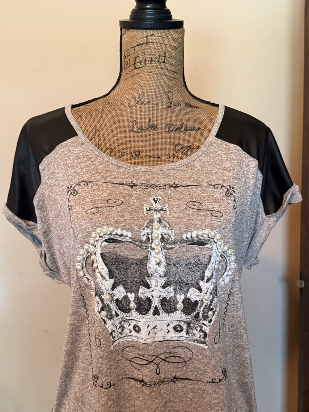 Women's Gray Crown Graphic Tee with Faux Leather Sleeves